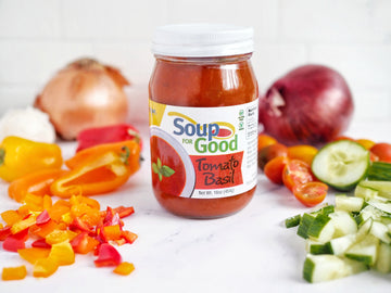 Easy Chilled Gazpacho Soup Recipe (vegetarian, vegan, gluten free recipe)